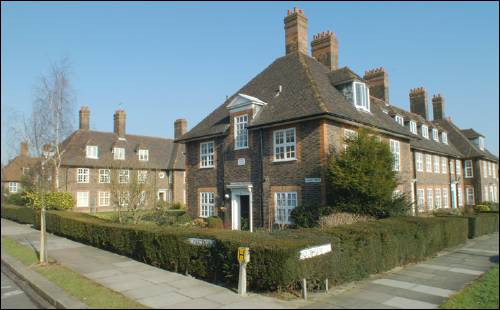 Bigwood Court aa